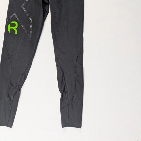 2XU Women's Compression Tights - Size Large (Lightly Worn) - Picture 2 of 6